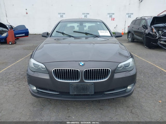 44687032 :رقم المزاد ، WBAFU7C54BDU54470 vin ، 2011 Bmw 535i Xdrive مزاد بيع