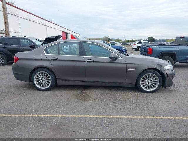 44687032 :رقم المزاد ، WBAFU7C54BDU54470 vin ، 2011 Bmw 535i Xdrive مزاد بيع