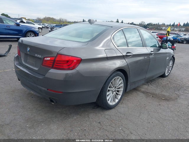 44687032 :رقم المزاد ، WBAFU7C54BDU54470 vin ، 2011 Bmw 535i Xdrive مزاد بيع