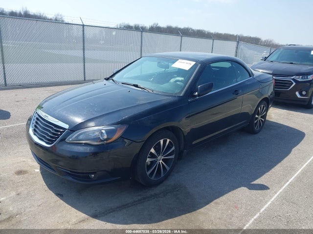 Aukcja sprzedaży 2014 Chrysler 200 S, vin: 1C3BCBGG0EN157430, numer aukcji: 44687038