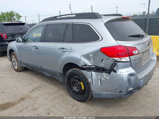 Продаж на аукціоні авто 2013 Subaru Outback 2.5i Premium, vin: 4S4BRBCC2D3222104, номер лоту: 44687046