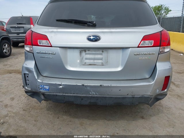 Продаж на аукціоні авто 2013 Subaru Outback 2.5i Premium, vin: 4S4BRBCC2D3222104, номер лоту: 44687046