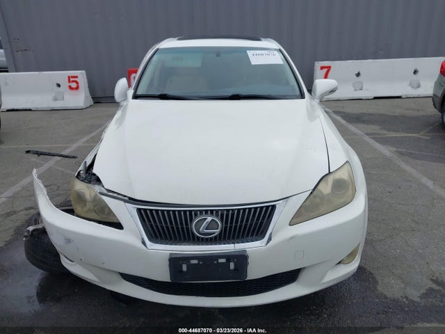 44687070 :رقم المزاد ، JTHBE262692016573 vin ، 2009 Lexus Is 350 مزاد بيع