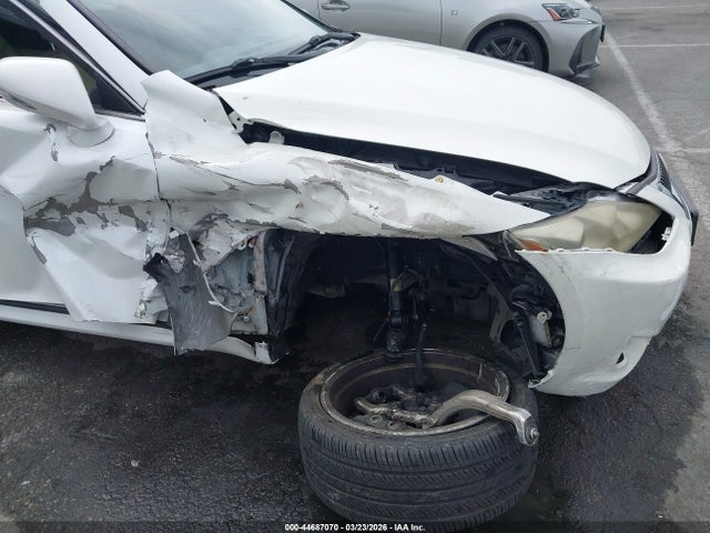 44687070 :رقم المزاد ، JTHBE262692016573 vin ، 2009 Lexus Is 350 مزاد بيع