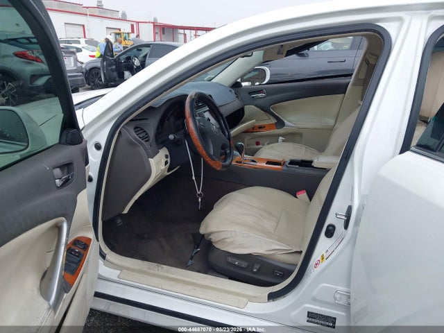 44687070 :رقم المزاد ، JTHBE262692016573 vin ، 2009 Lexus Is 350 مزاد بيع