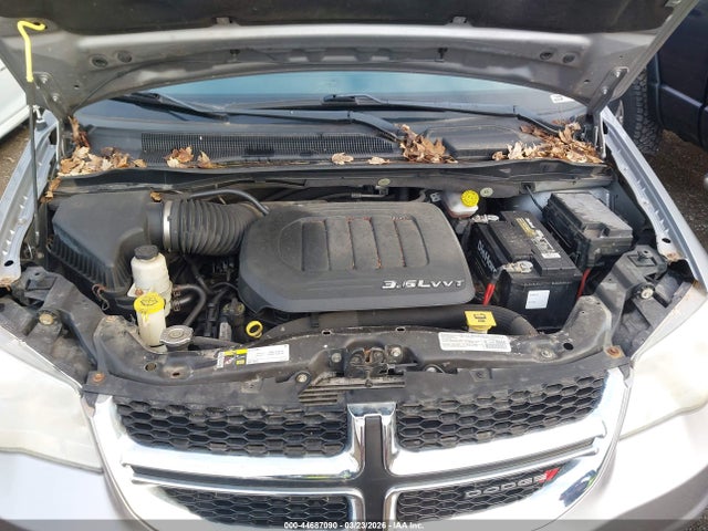 2014 Dodge Grand Caravan Sxt მანქანა იყიდება აუქციონზე, vin: 2C4RDGCG1ER210049, აუქციონის ნომერი: 44687090