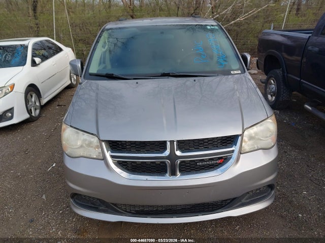 2014 Dodge Grand Caravan Sxt მანქანა იყიდება აუქციონზე, vin: 2C4RDGCG1ER210049, აუქციონის ნომერი: 44687090