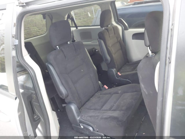2014 Dodge Grand Caravan Sxt მანქანა იყიდება აუქციონზე, vin: 2C4RDGCG1ER210049, აუქციონის ნომერი: 44687090