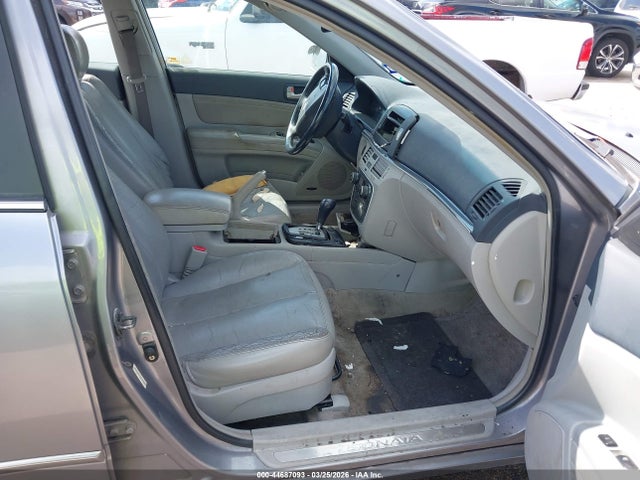 2008 HYUNDAI SONATA 5NPEU46C88H318515 Photo 4