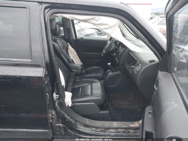 1C4NJRAB5FD416828 Jeep Patriot Sport/north