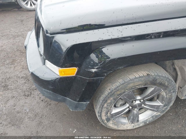 1C4NJRAB5FD416828 Jeep Patriot Sport/north