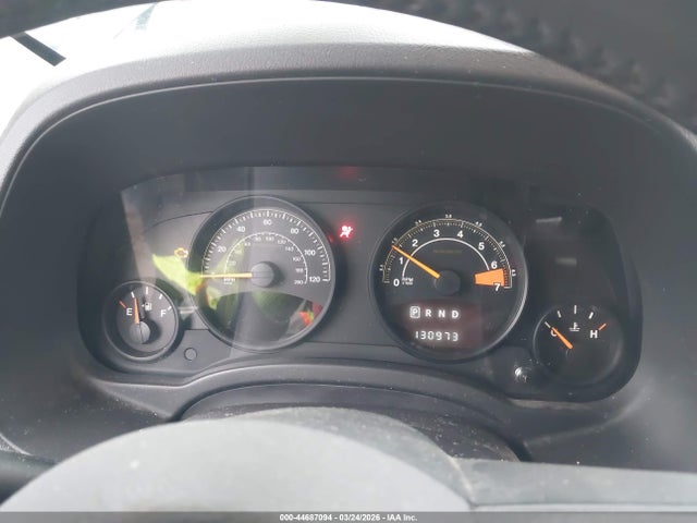 1C4NJRAB5FD416828 Jeep Patriot Sport/north