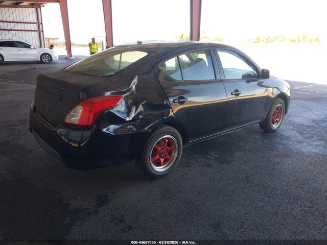 Nissan Versa 1.6 S 2015 3N1CN7AP3FL802317 Image 4