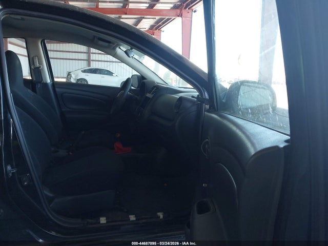 Nissan Versa 1.6 S 2015 3N1CN7AP3FL802317 Image 5