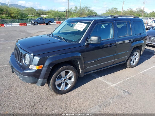 1C4NJPFB7GD570004 Jeep Patriot Latitude
