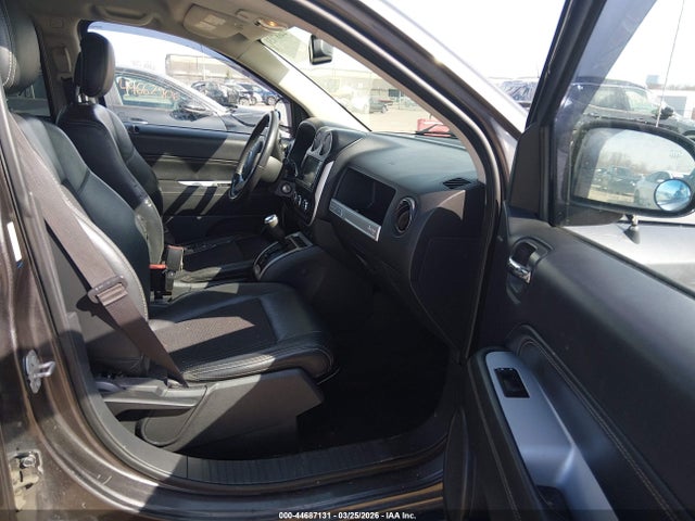 2017 JEEP COMPASS 1C4NJCEA9HD141305 Photo 4