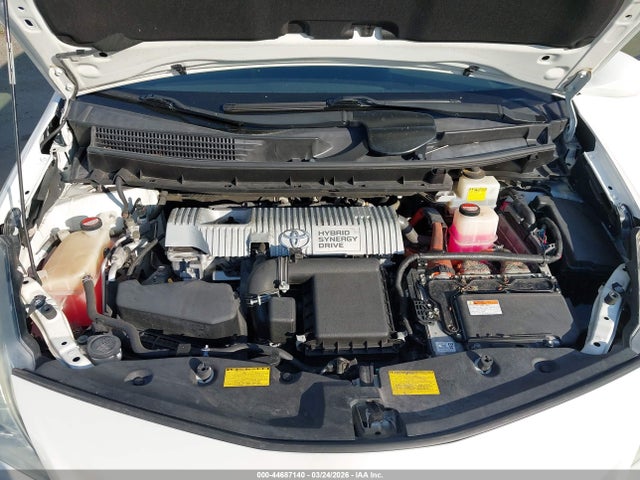 JTDZN3EU9EJ008315 Toyota Prius V Three