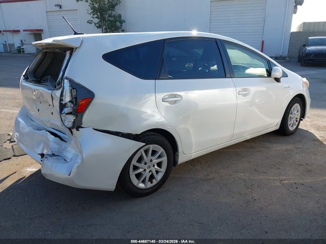 JTDZN3EU9EJ008315 Toyota Prius V Three