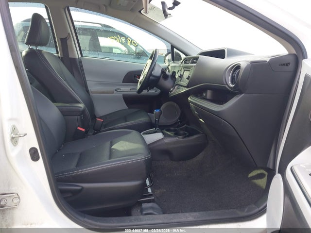 2013 TOYOTA PRIUS C JTDKDTB34D1038546 Photo 4