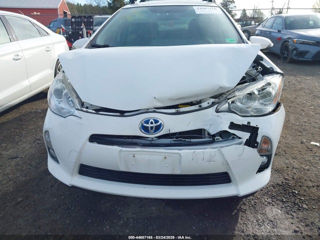 2013 TOYOTA PRIUS C JTDKDTB34D1038546 Photo 5