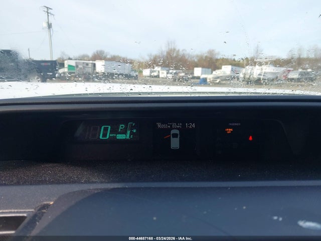 2013 TOYOTA PRIUS C JTDKDTB34D1038546 Photo 6