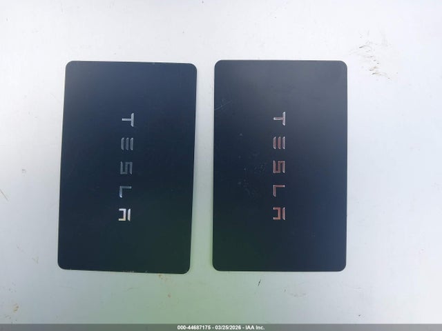 2024 TESLA MODEL Y 7SAYGAEE9RF118803 Photo 10