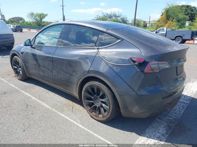 2024 TESLA MODEL Y 7SAYGAEE9RF118803 Photo 2