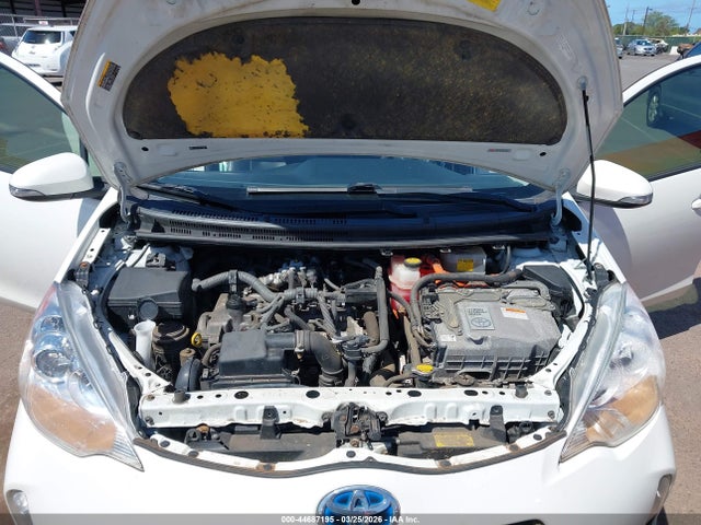 44687195 :رقم المزاد ، JTDKDTB39C1031414 vin ، 2012 Toyota Prius C Four مزاد بيع