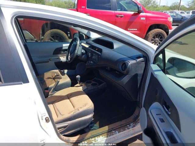 44687195 :رقم المزاد ، JTDKDTB39C1031414 vin ، 2012 Toyota Prius C Four مزاد بيع
