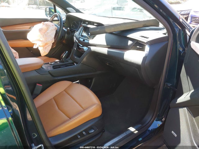 44687216 :رقم المزاد ، 1GYKNDR49RZ755691 vin ، 2024 Cadillac Xt5 Awd Premium Luxury مزاد بيع