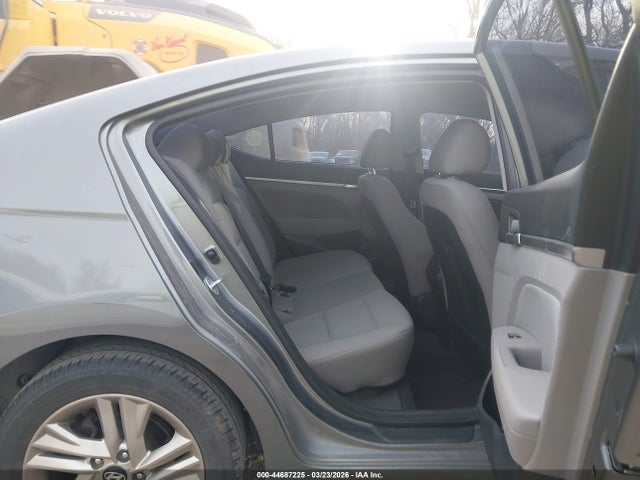 2019 HYUNDAI ELANTRA 5NPD84LF7KH407224 Photo 7
