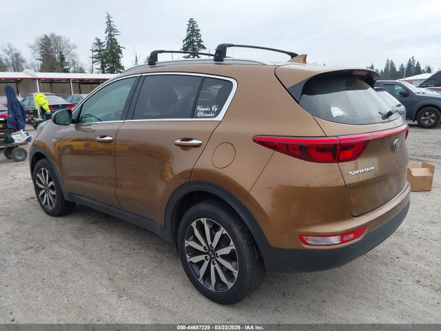 2017 KIA SPORTAGE KNDPNCACXH7052281 Photo 2