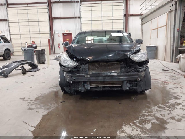 2012 Hyundai Elantra Limited მანქანა იყიდება აუქციონზე, vin: 5NPDH4AE1CH112518, აუქციონის ნომერი: 44687243