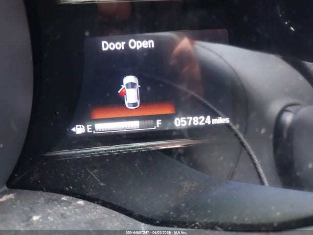 3HGGK5H81KM751383 Honda FIT EX