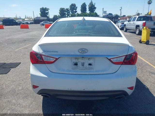 Hyundai SONATA SE 2014 5NPEC4AC2EH844788 Image 16