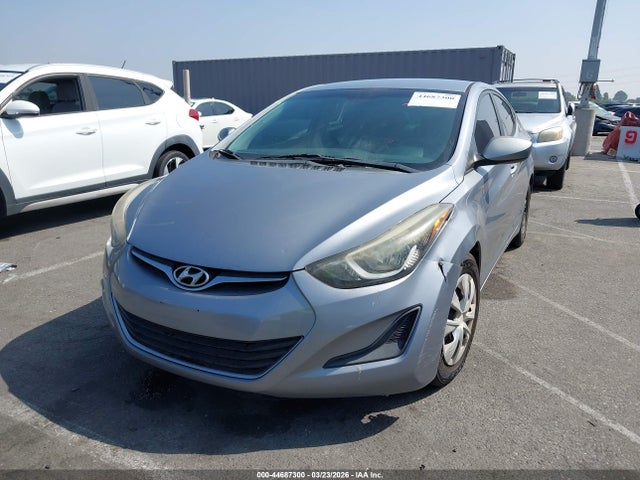 5NPDH4AE7GH695991 Hyundai ELANTRA SE