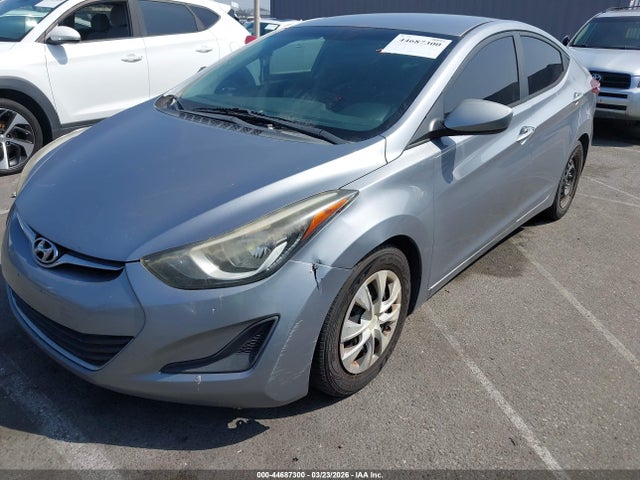 5NPDH4AE7GH695991 Hyundai ELANTRA SE