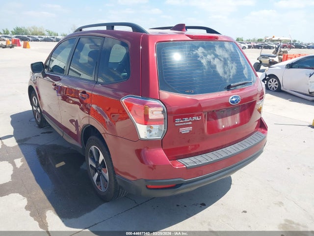 2017 SUBARU FORESTER JF2SJABC1HH501884 Photo 2
