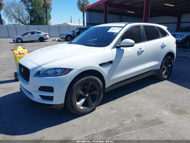 2017 JAGUAR F-PACE SADCJ2BN5HA096135 Photo 1