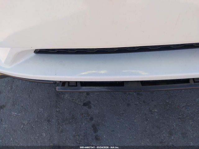 2017 JAGUAR F-PACE SADCJ2BN5HA096135 Photo 5