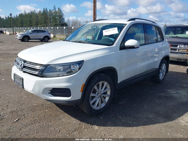 WVGBV7AX1FW583484 Volkswagen TIGUAN SE
