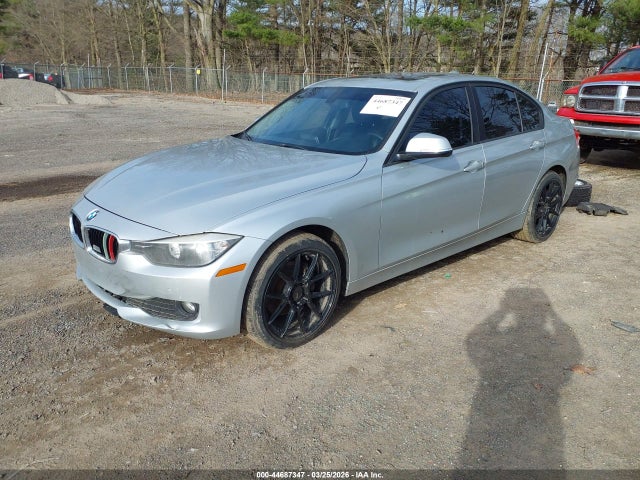 2014 BMW 320I WBA3C3C58EF983833 Photo 1