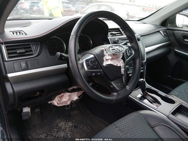 4T1BF1FK1FU962343 Toyota CAMRY SE