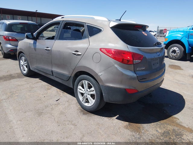 Auction sale of the 2011 Hyundai Tucson Gls, vin: KM8JUCACXBU213502, lot number: 44687379