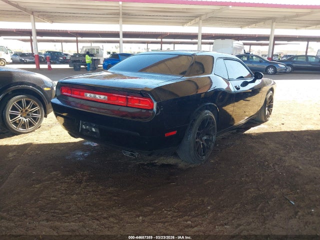 2C3CDYAG6EH298847 Dodge Challenger Sxt