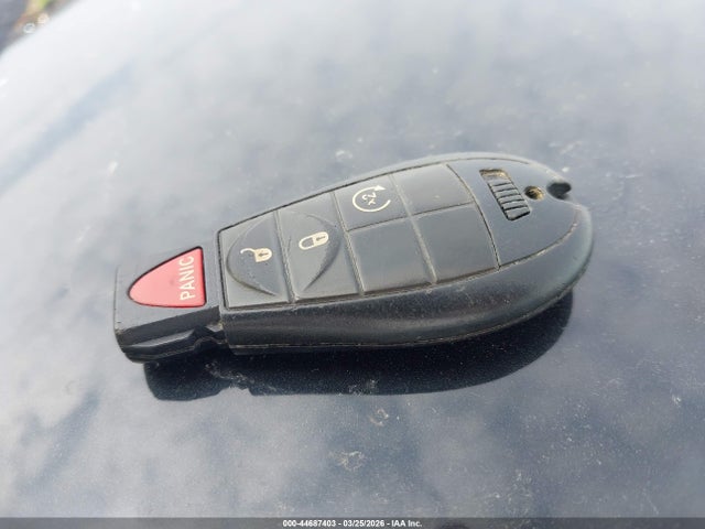 44687403 :رقم المزاد ، 1C4PJMCB9EW142108 vin ، 2014 Jeep Cherokee Latitude مزاد بيع