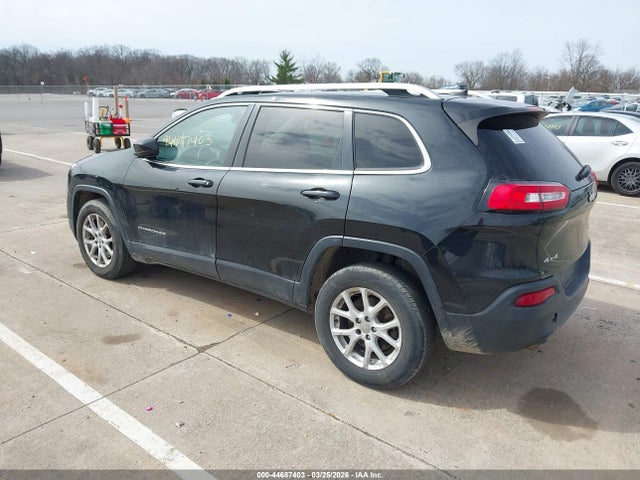 44687403 :رقم المزاد ، 1C4PJMCB9EW142108 vin ، 2014 Jeep Cherokee Latitude مزاد بيع