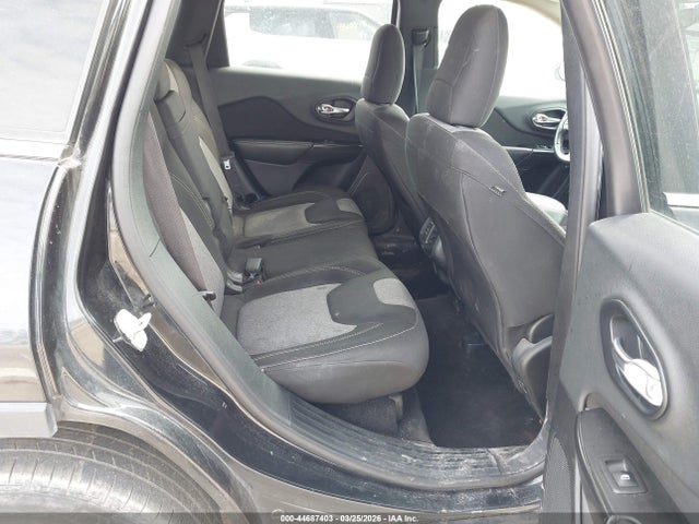 44687403 :رقم المزاد ، 1C4PJMCB9EW142108 vin ، 2014 Jeep Cherokee Latitude مزاد بيع