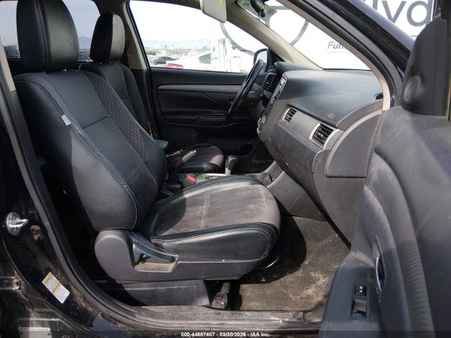 2015 MITSUBISHI OUTLANDER JA4AZ3A37FZ008535 Photo 4