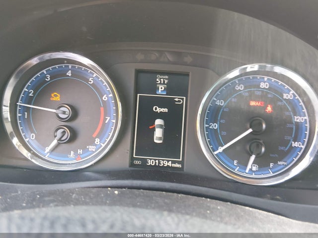 2017 TOYOTA COROLLA 5YFBURHE7HP617219 Photo 6